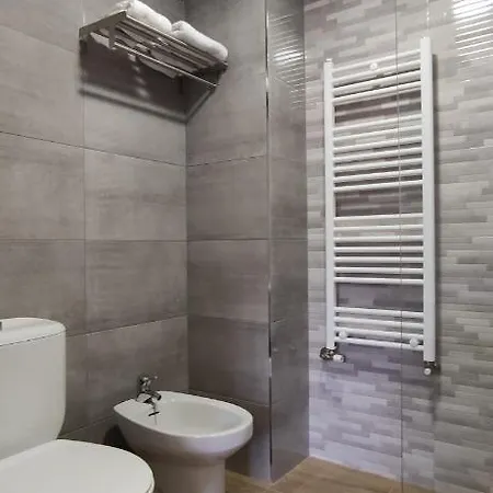The Urban Flat Apartment *